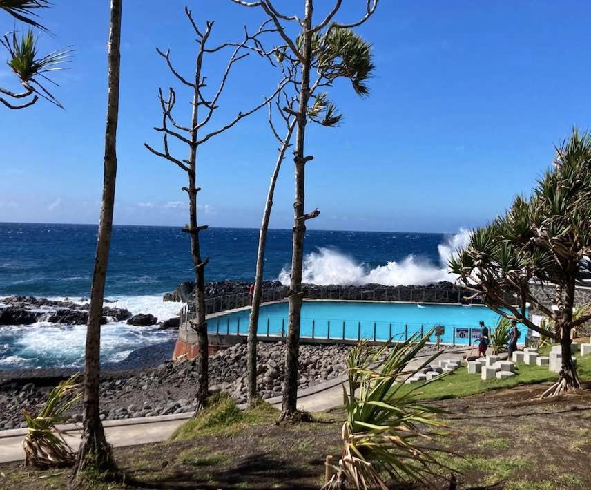 Ka Hema - Maison Entiere Avec Jacuzzi Et Vue Sur Mer Сен-Жозеф Екстериор снимка