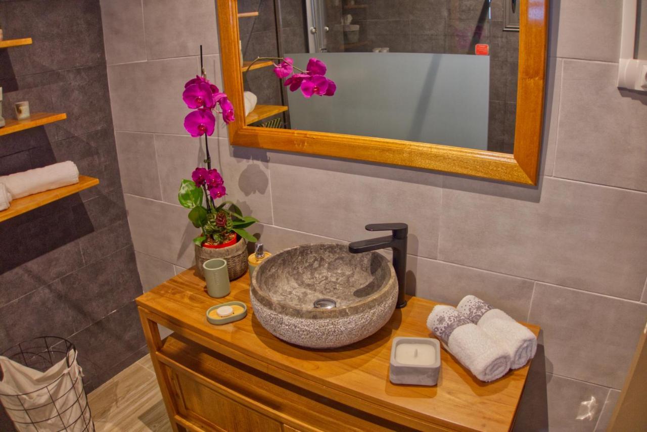 Ka Hema - Maison Entiere Avec Jacuzzi Et Vue Sur Mer Сен-Жозеф Екстериор снимка