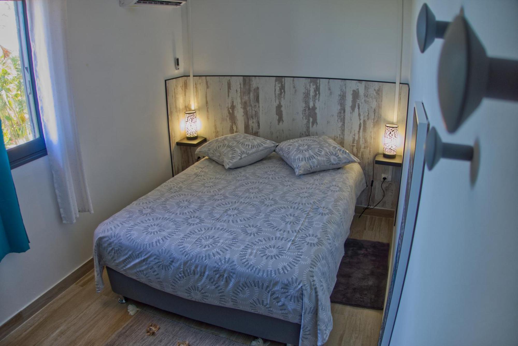 Ka Hema - Maison Entiere Avec Jacuzzi Et Vue Sur Mer Сен-Жозеф Екстериор снимка